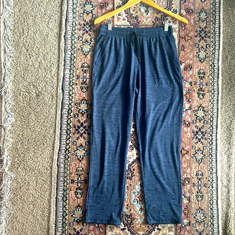 RVCA Comfy Drawstring Pants with pockets Size Small